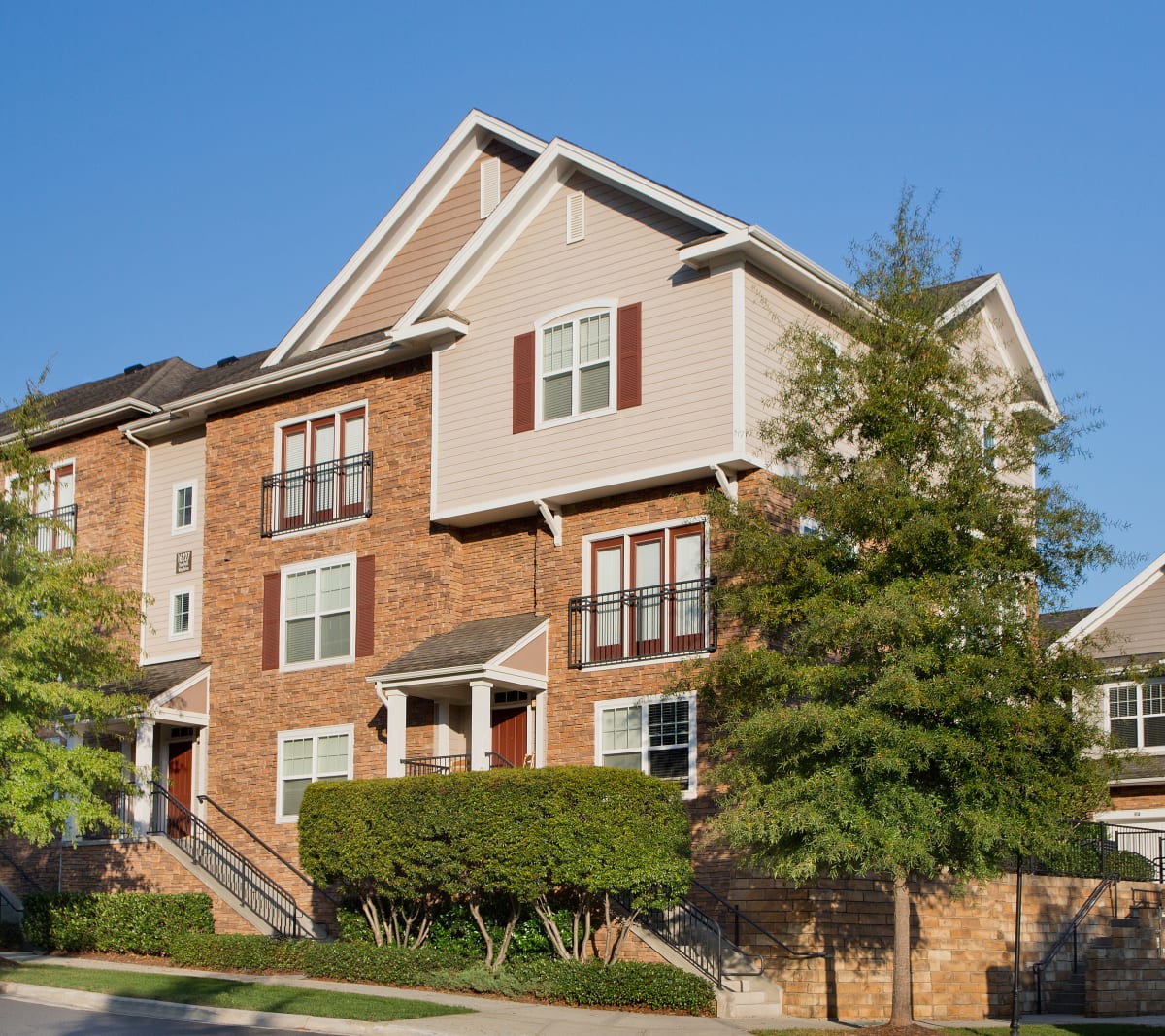Townhomes For Rent in Charlotte, NC Estates at Ballantyne